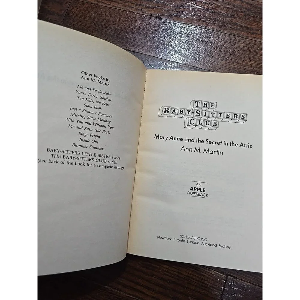 Baby-Sitters Club Mystery #5 Mary Anne & the Secret in the Attic by Ann Martin